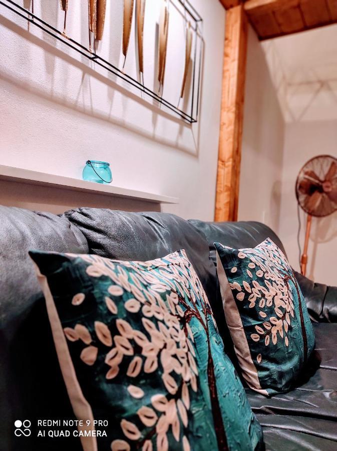 Rohouse -Experience- Villa อาเรซโซ ภายนอก รูปภาพ